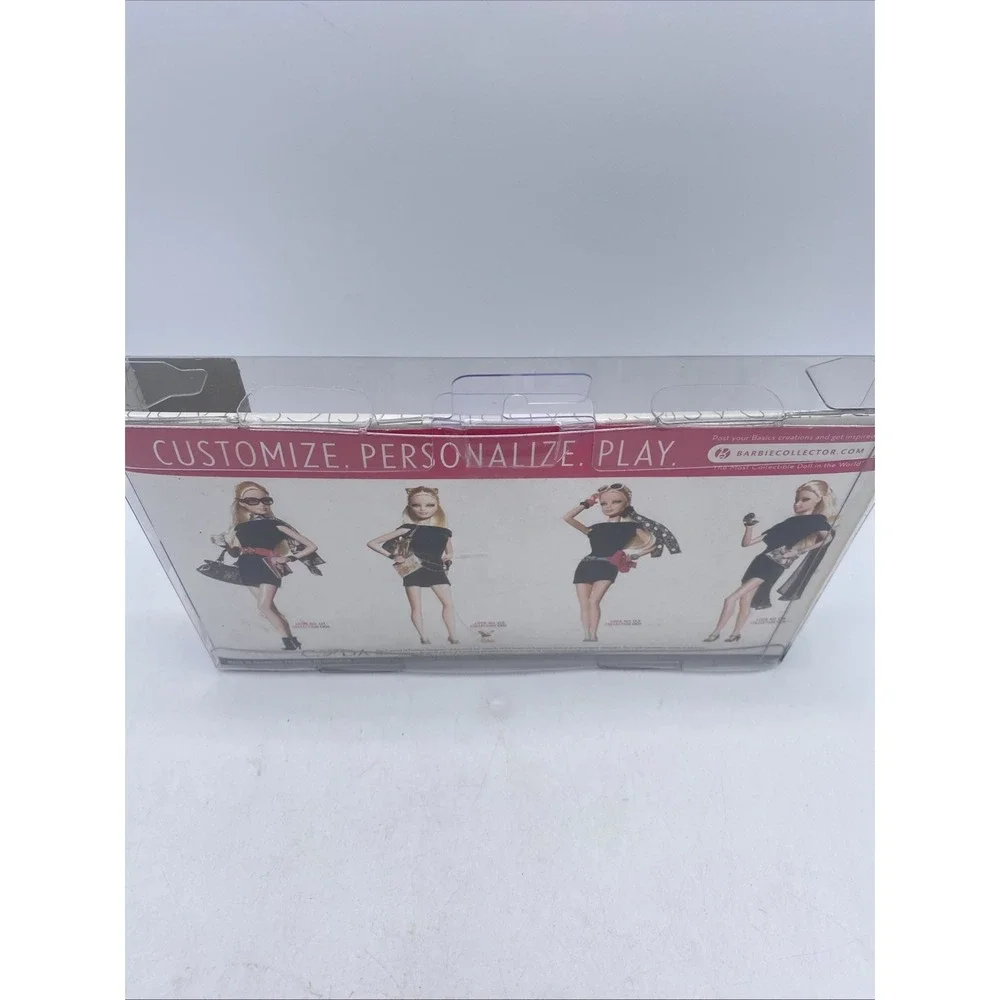 Barbie Basics 2009 Accessory Pack Look No. 02 Collection 001 Black Label Mattel